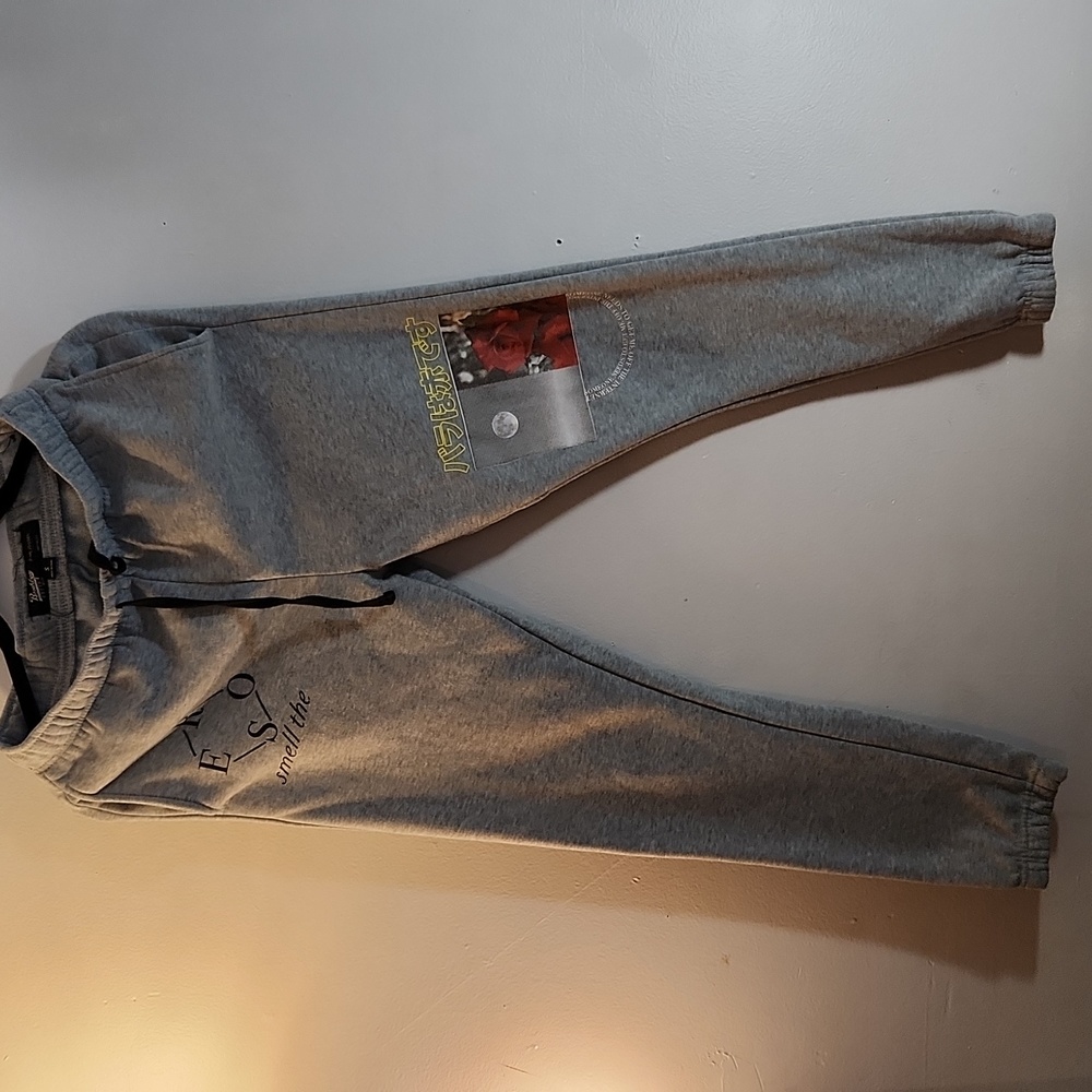 Brooklyn cloth joggers for women size S